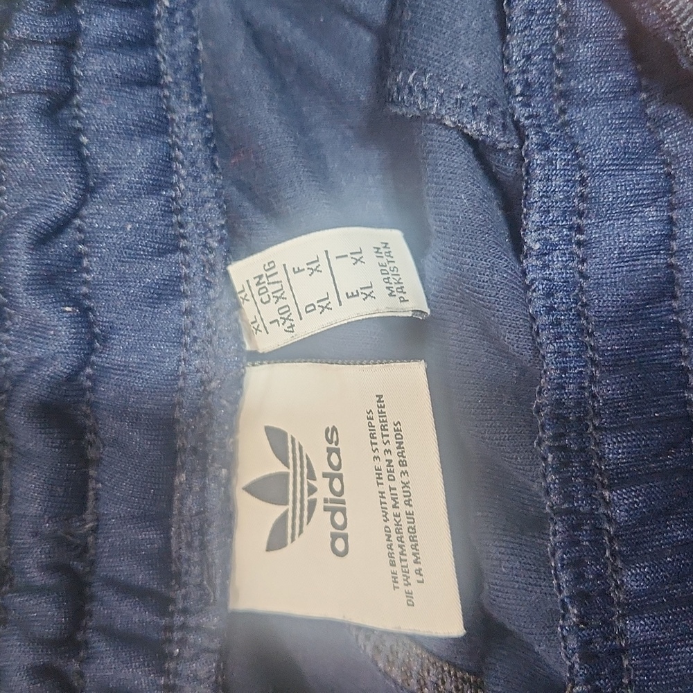 Adidas Sweatpants - Picture 6 of 7